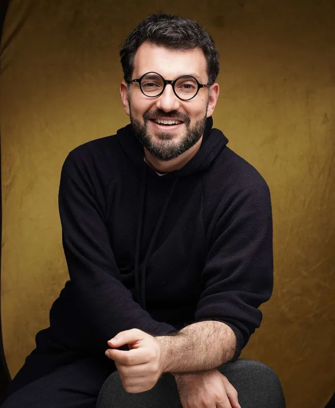 “Rəsulun kompleksi var, zövqünü dəyişməlidir”