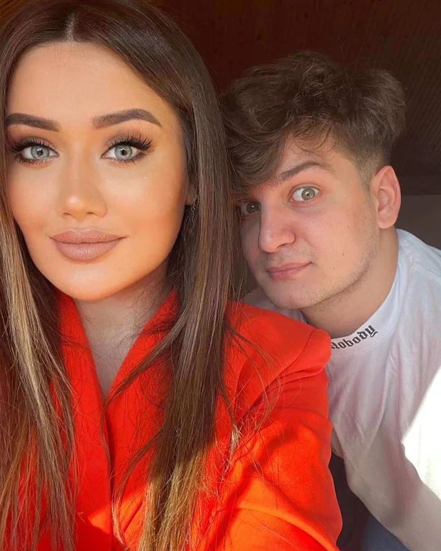 “Ayselin vəziyyəti ağırdır”