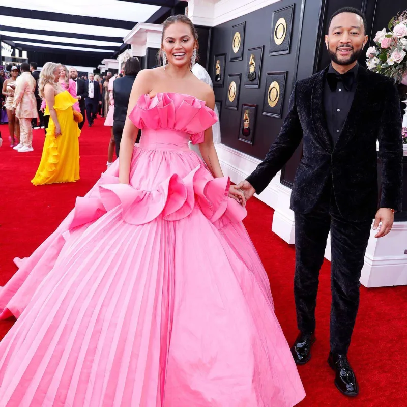 Qırmızı xalıda eşq var!