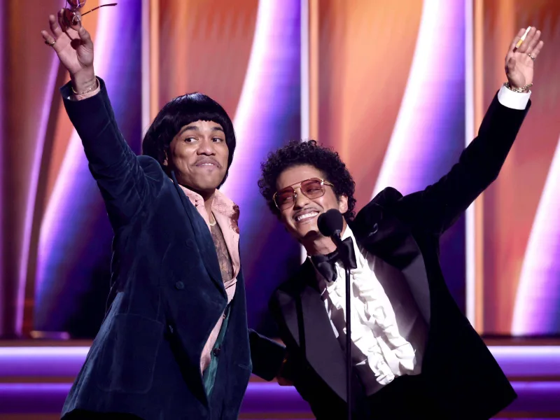 “Qremmi” çaşqınlıq yaratdı - Sürprizlərlə dolu gecədə yaşananlar