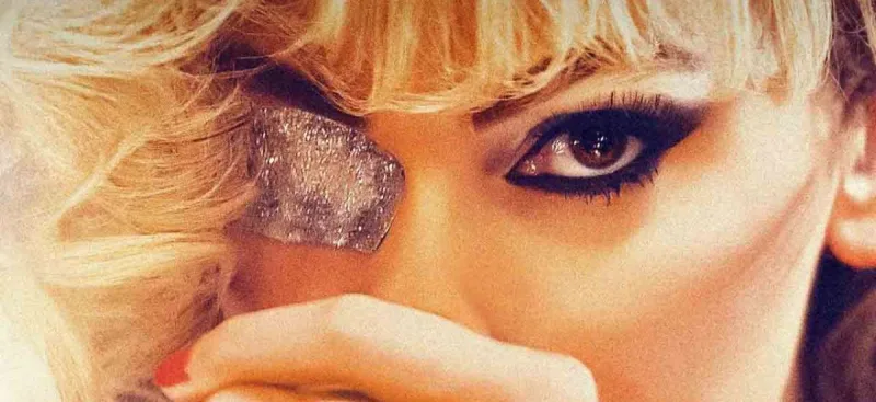 Ölüm təhdidləri alır...