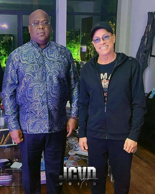 Van Damma bu ölkənin diplomatik pasportu verildi