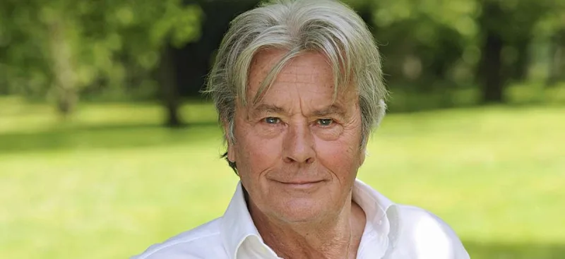 Alen Delonun ölüm xəbəri yayıldı