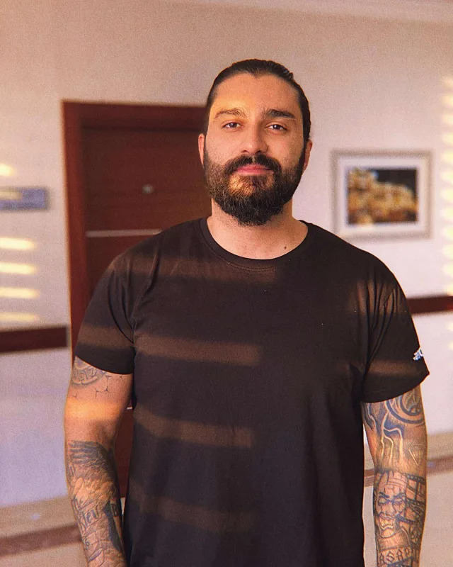 İbrahim obrazına görə 10 kilo arıqladı