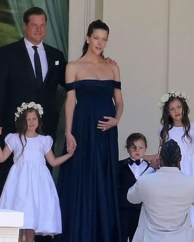 Özəl görüntülər satıldı - Bəy gəlinin soyadına keçəcək