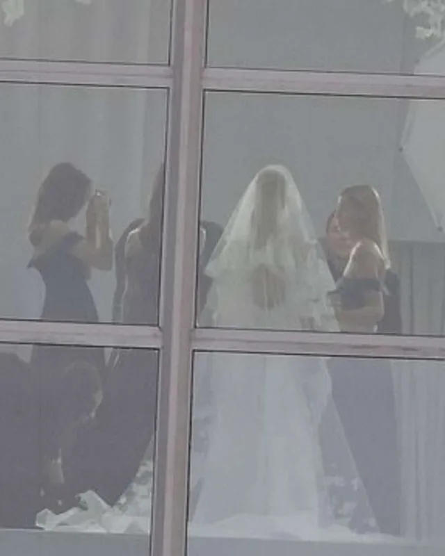 Özəl görüntülər satıldı - Bəy gəlinin soyadına keçəcək