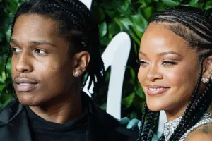 Sevgilisi Rihannaya xəyanət etdi