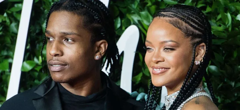 Sevgilisi Rihannaya xəyanət etdi