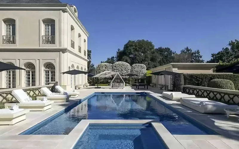 165 milyonluq villanı almaq istəyirlər