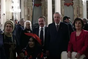 Ərdoğan məşhurlarla iftar yeməyində nə istədi?