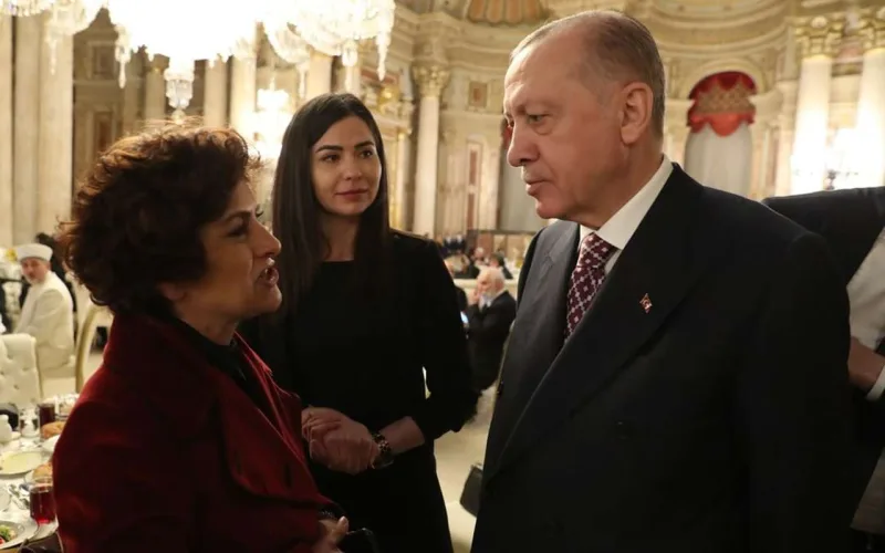 Ərdoğan məşhurlarla iftar yeməyində nə istədi?
