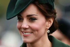 “The Crown” Keyt Midltonun axtarışındadır