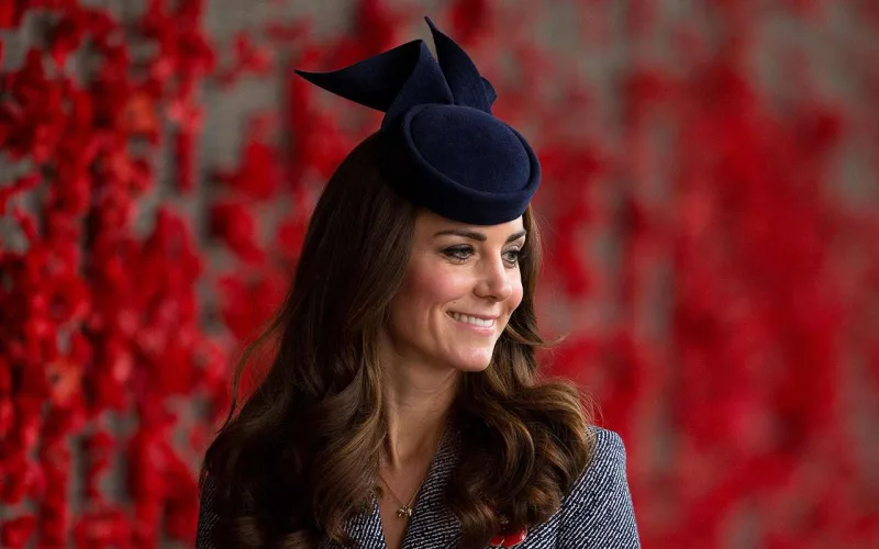 “The Crown” Keyt Midltonun axtarışındadır