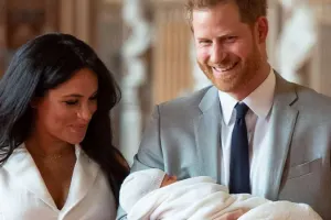 Şahzadə oğlunu necə görmək istəyir?