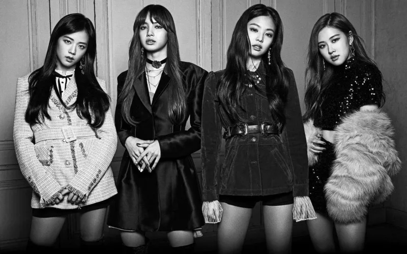 “Black Pink” geri qayıdır