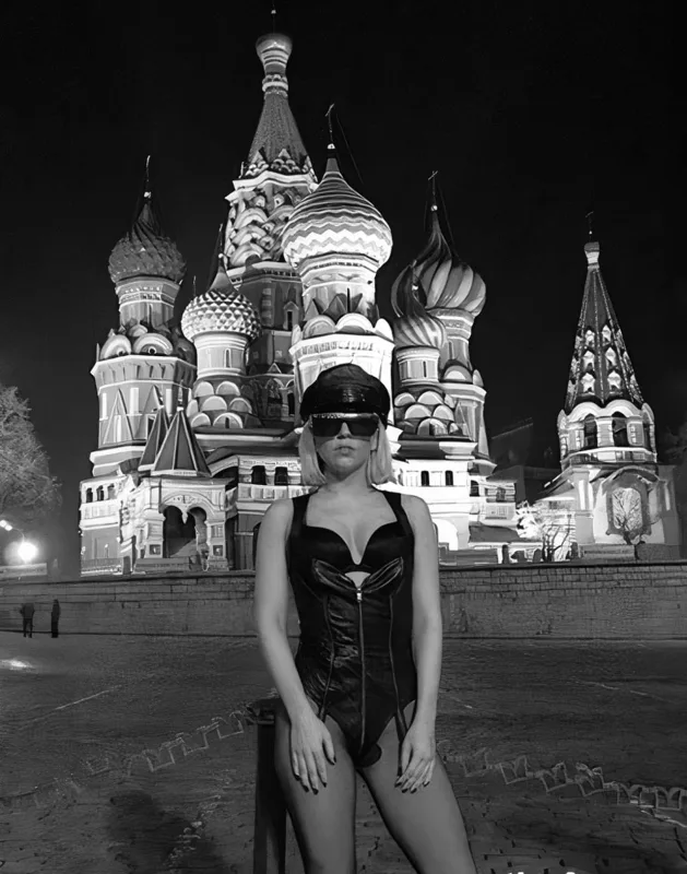 Ledi Qaqa rusları təhqir etdi