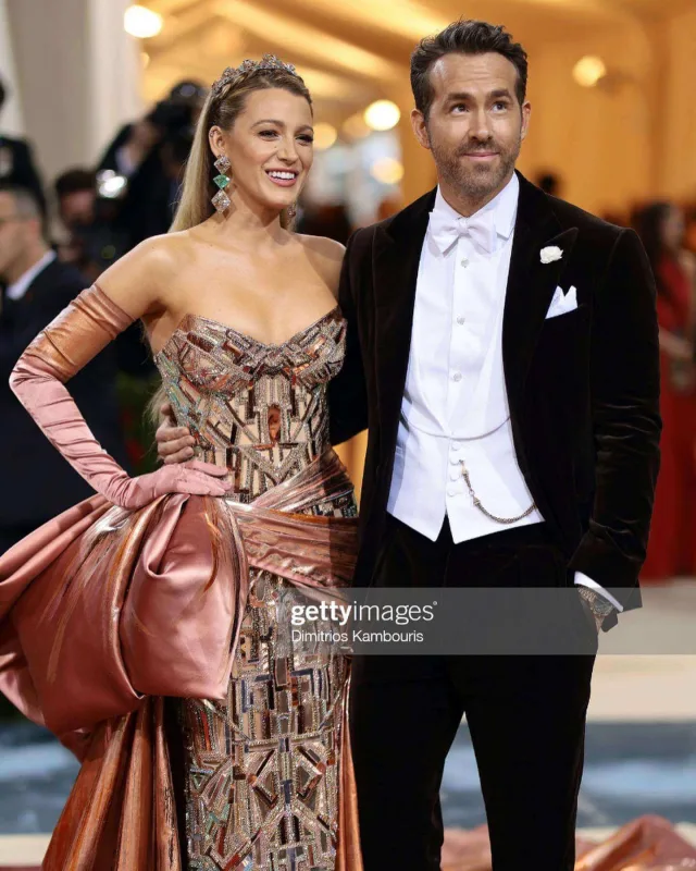 Dəbdəbəli “Met Gala” baş tutdu