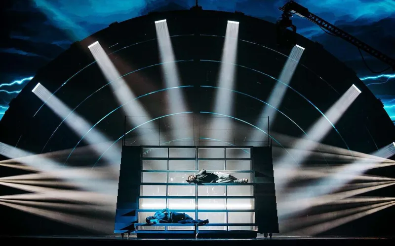 Azərbaycan səhnədə hansı mesajları verəcək?