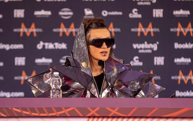 “Avroviziya” təşkilatçılarını tənqid etdi