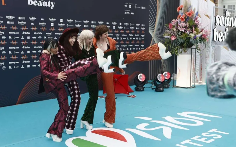 Avroviziyanın açılışından rəngli fotolar!