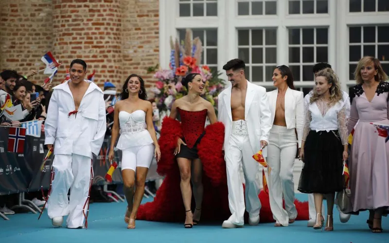 Avroviziyanın açılışından rəngli fotolar!