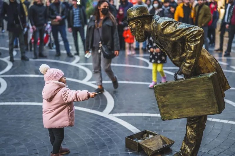 Bakının mərkəzində aktyora şillə vurdu