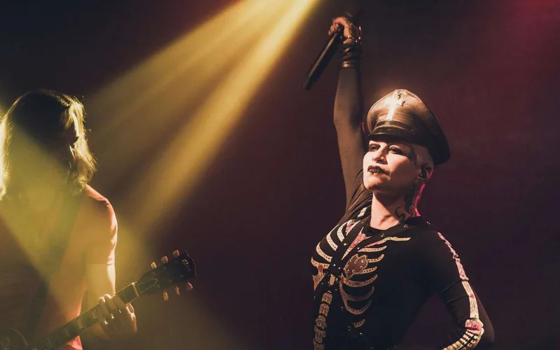 Nərgiz Rusiyaya buraxılmadı