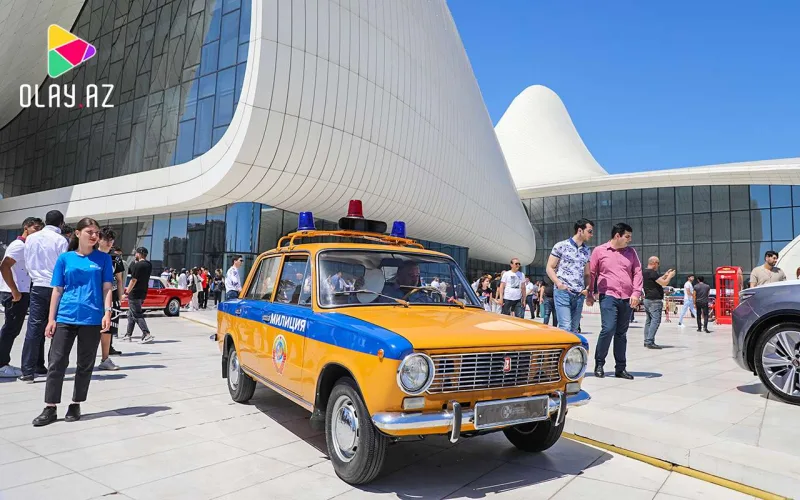 Məşhurlar keçmişə “qayıtdılar”