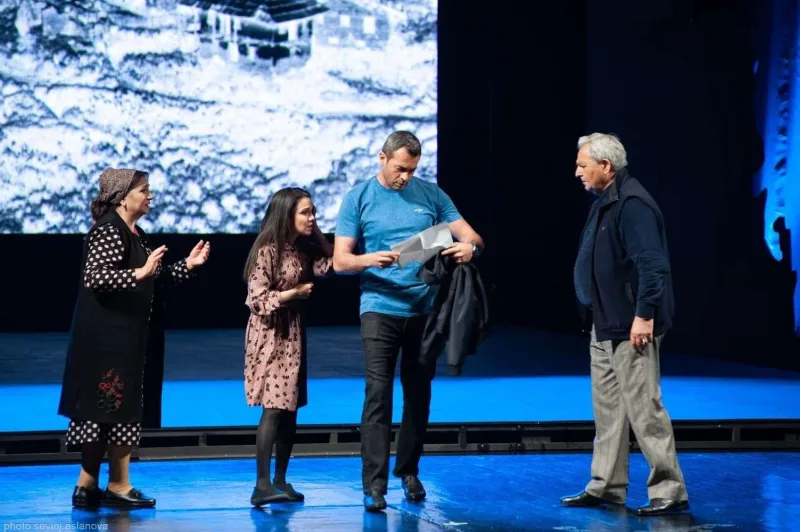 “Zəfər yolu” tamaşası təqdim olundu