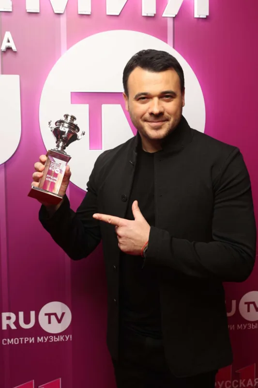 Emin Rusiyada mükafat aldı