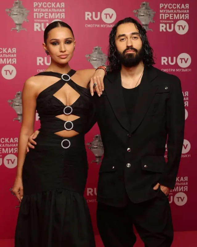 Emin Rusiyada mükafat aldı