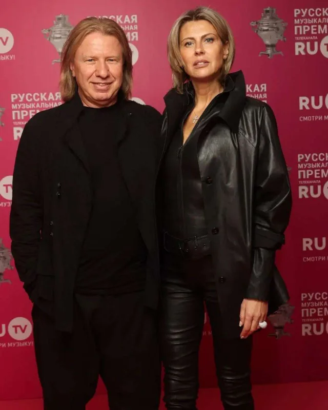 Emin Rusiyada mükafat aldı