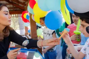 Ruhi Əliyeva sağlamlıq imkanları məhdud uşaqlarla görüşdü