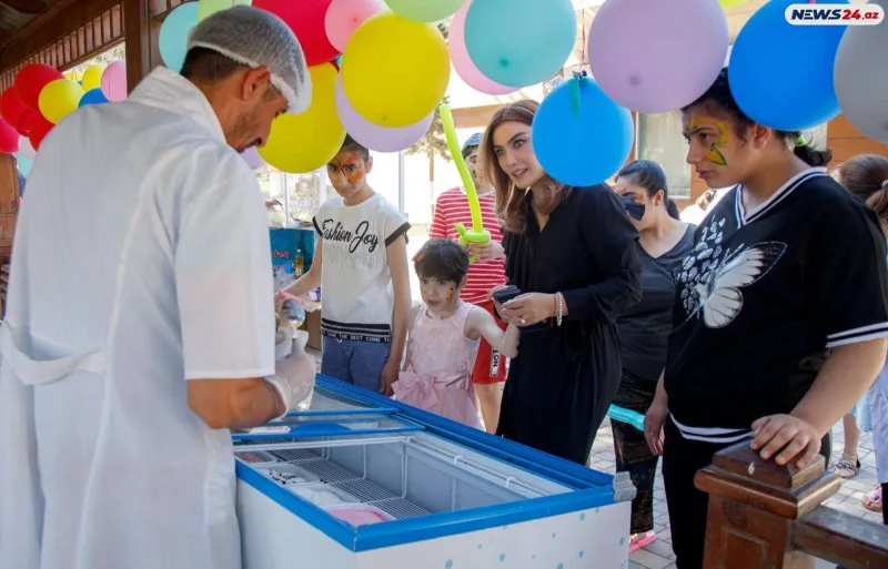 Ruhi Əliyeva sağlamlıq imkanları məhdud uşaqlarla görüşdü