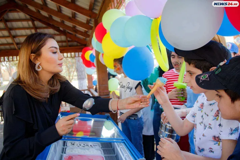 Ruhi Əliyeva sağlamlıq imkanları məhdud uşaqlarla görüşdü