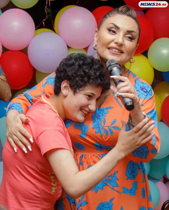 Ruhi Əliyeva sağlamlıq imkanları məhdud uşaqlarla görüşdü