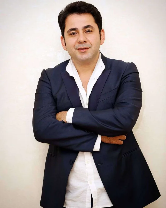 “Mən Manafam, “07” sürüm?”