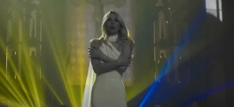 Loboda müharibəyə klip həsr etdi