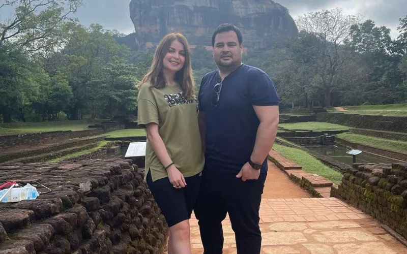 “Çox işləyirəm, öz hesabıma gəzirəm”