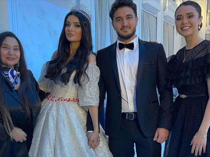 Həmidə Ömərova oğluna toy etdi