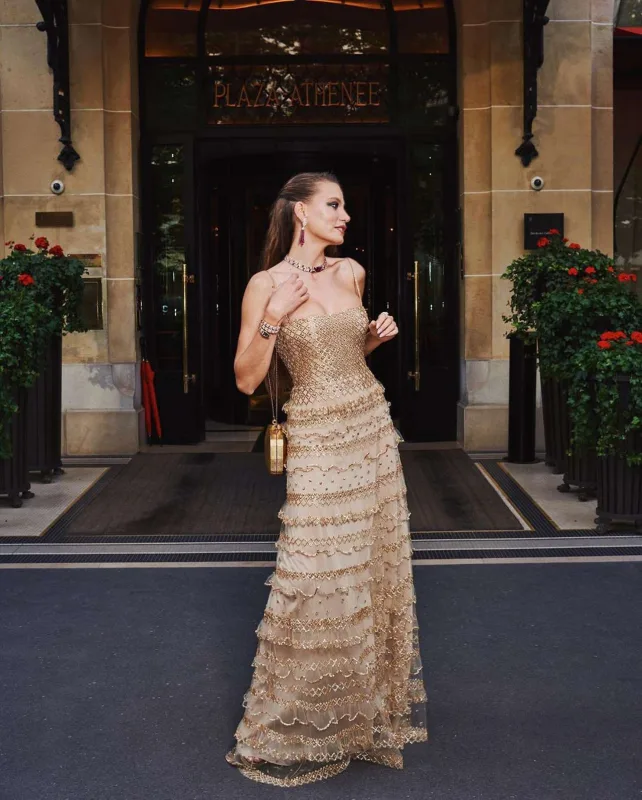 Serenay “Bvlgari” gecəsində - Geyimi bəyənilmədi