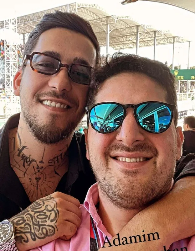 F1 üçün Azərbaycana gələn türk məşhurlar