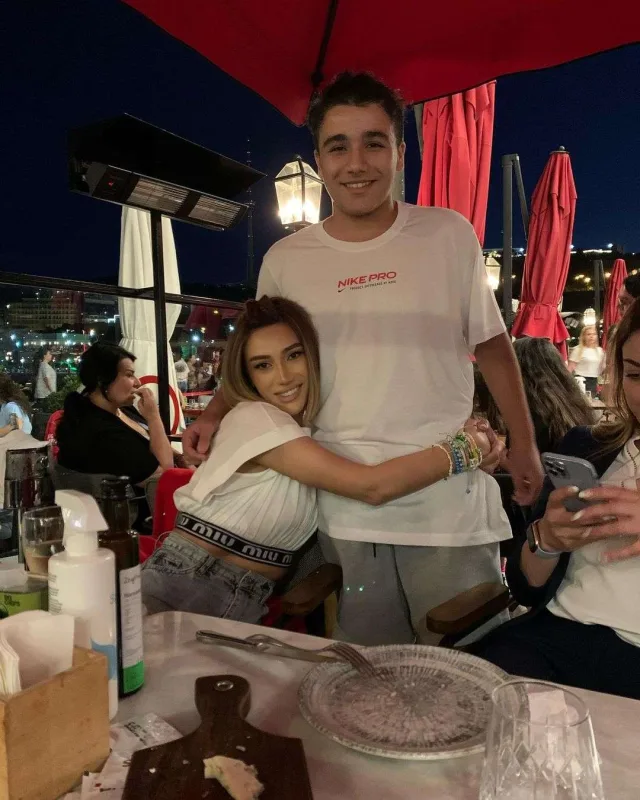 Popun kraliçası 40-a çatdı!