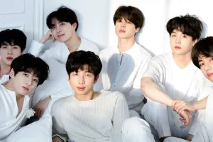 BTS dağıldığını elan etdi