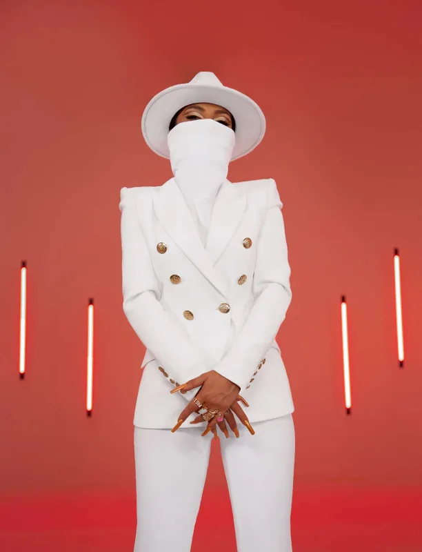 Dilarənin 15 min dollarlıq klipi!