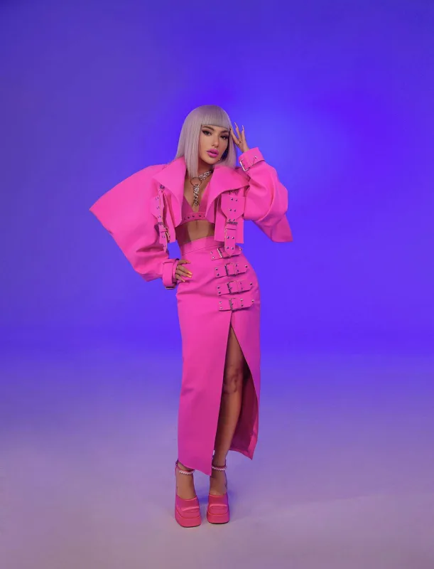 Dilarənin 15 min dollarlıq klipi!