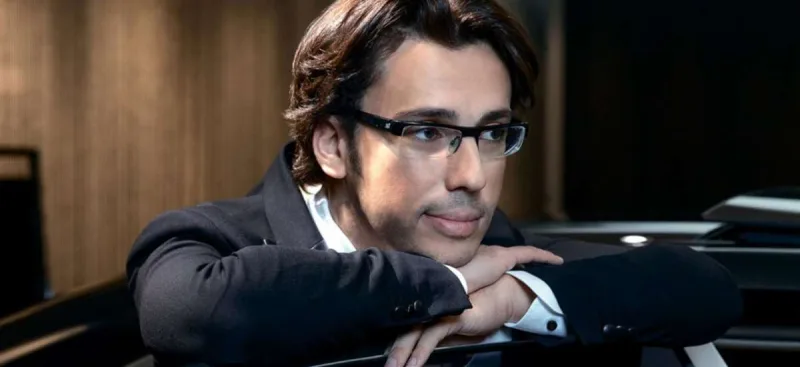 Ukrayna Qalkini “qara siyahı”dan çıxartdı