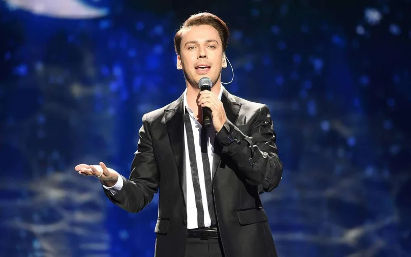 Ukrayna Qalkini “qara siyahı”dan çıxartdı