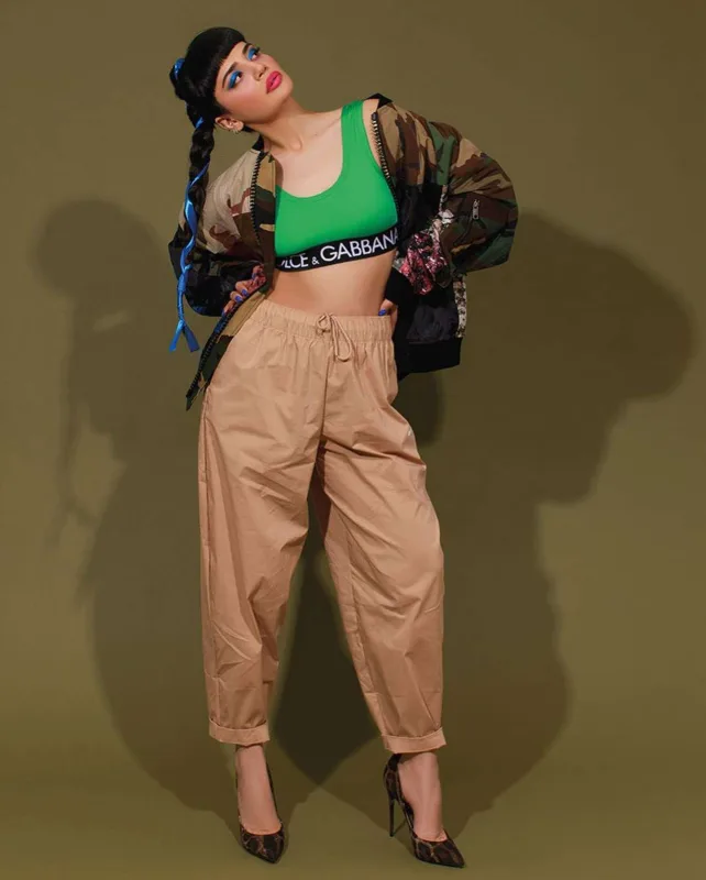 “Ev xanımı olmaq mənim yolum deyildi”