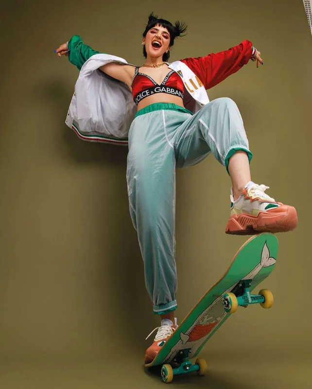 “Ev xanımı olmaq mənim yolum deyildi”